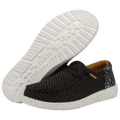 'Hey Dude' Women's Wendy Funk - Floral Dot -Sports Shop 121932746 22 FLORALDOT 1 2048x 98a3bc70 fac2 4ddd a760 5d752c5f6b52 1024x1024@2x